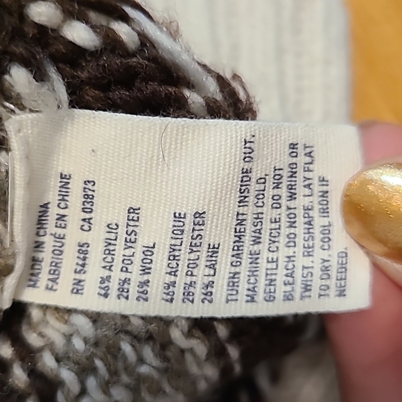 Sweater - Picture 3 of 3